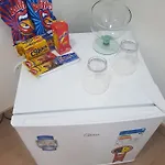 Quarto Privativo Em Condominio