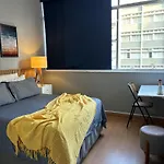Lgbt Friendly - Quarto Em Ipanema Posto 9 - Casa De Vitor E Carlos