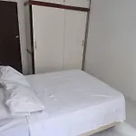 Ap A Uma Quadra Da Praia Copacabana Posto 02