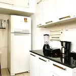 Apartamento Amplo No Posto 6