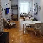 Apartamento Em Copacabana - Rj