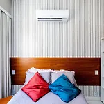 Apartamento Copacabana Com Garagem, Home Office, Closet - Luxo, Conforto E Lazer.