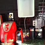 Quarto Com Anfitriao Rj