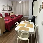 Lindo Apartamento No Posto 4