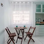 Modern Copacabana Apartments