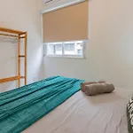 A Poucos Passos Da Praia - Amplo E Confortavel