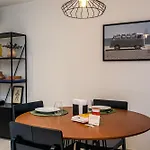 Apartamento Moderno A 300 M Da Praia Do Leblon