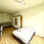 Apartamento A 1 Quadra Da Praia De Copacabana - Conforto E Localizacao Perfeita