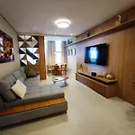 Real Apartments 309