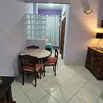 Apartamento Charmoso Em Botafogo Proximo A Praia, Shopping E Metro