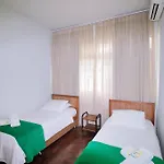 Confortável, silencioso e completo apartamento de 2 quartos em Ipanema