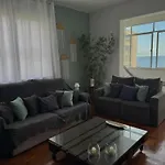 Apartamento C/Vista P O Mar No Leme