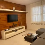 Leblon Raridade Na Quadra Da Praia Com Garagem E Jardim De Inverno