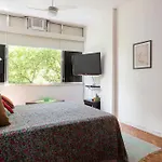 Apartment Near The Beach