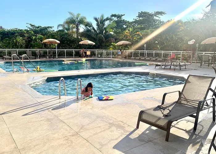 Ótimo apartamento 2 Qtos Barra da Tijuca Vista mar