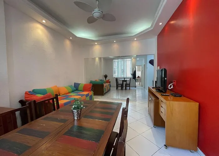 2 quartos all suites, ao lado da Praia em Copacabana