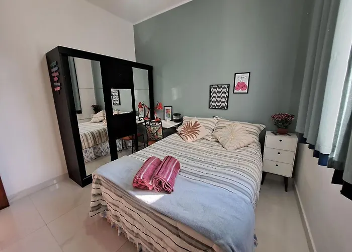 Quarto Privativo No Melhor De Botafogo Com Anfitria - Home With Host
