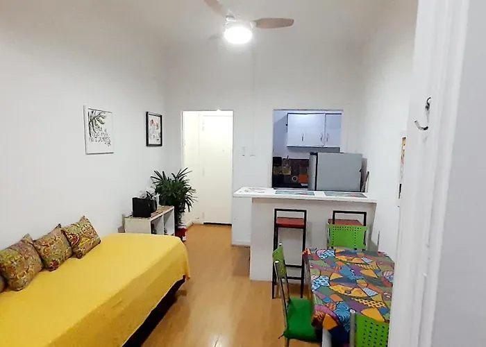 Aconchegante Apartamento Em Copacabana Rj.
