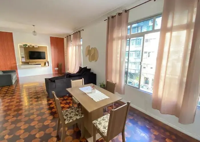 Apartamento Espacoso E Bem Localizado Em Copanema