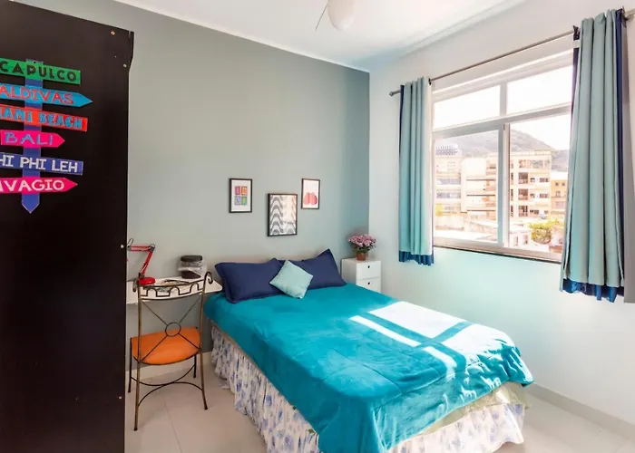 Quarto Com Anfitriao Rj