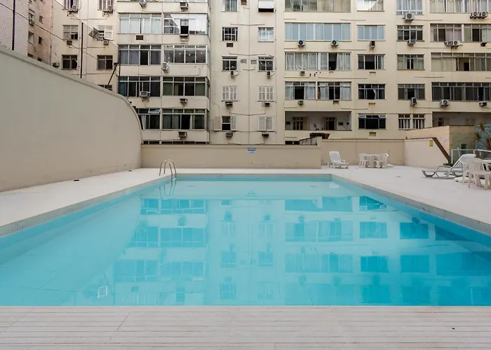 Atlantico Palace Apart Hotel - Piscina Em Copanema - Posto 6