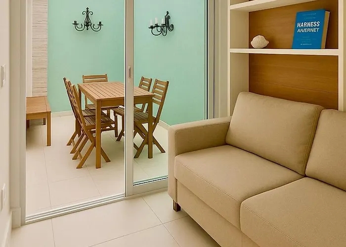 Leblon Raridade Na Quadra Da Praia Com Garagem E Jardim De Inverno