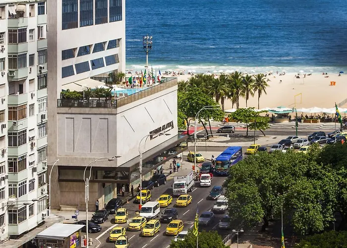Apartamento Completo Na Praia De Copacabana, 3 Suites , Em Andar Alto Com Vista Mar, Ar ,Wifi, Tv Canais A Cabo, Pauloangerami Mvc18