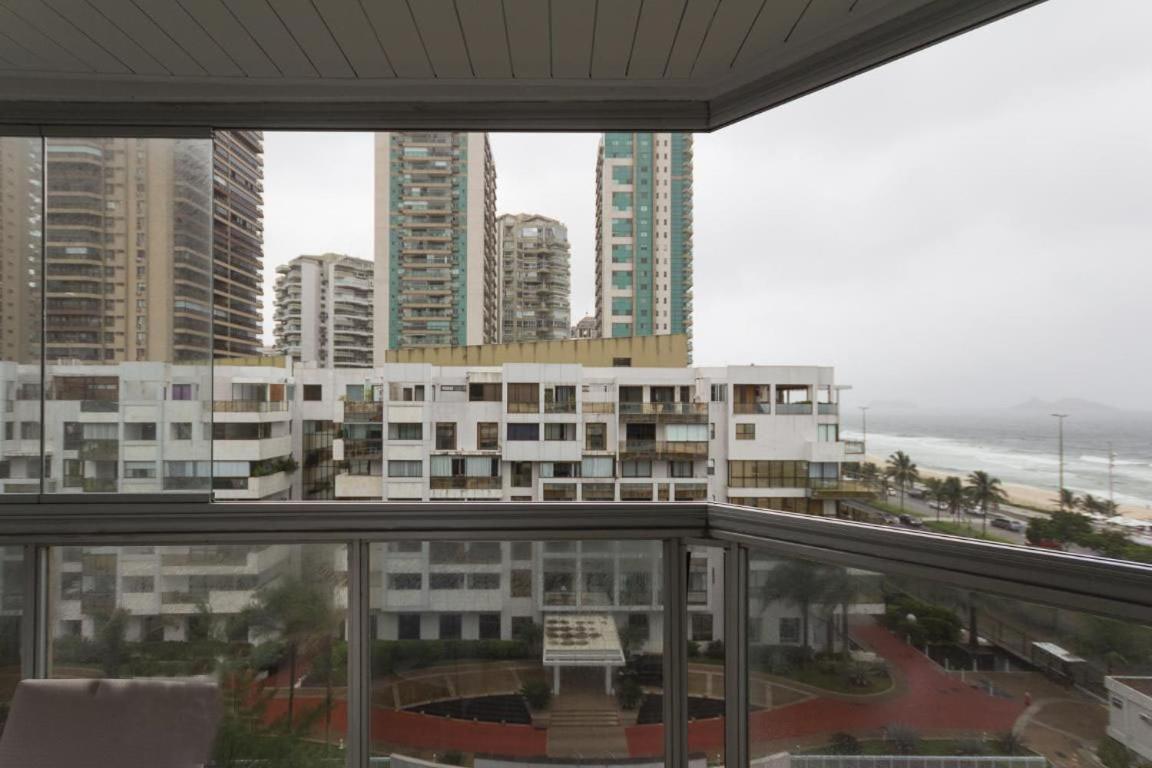 Apartamento Apto. Com Linda Vista Posto 5 Barra Da Tijuca Rio de Janeiro