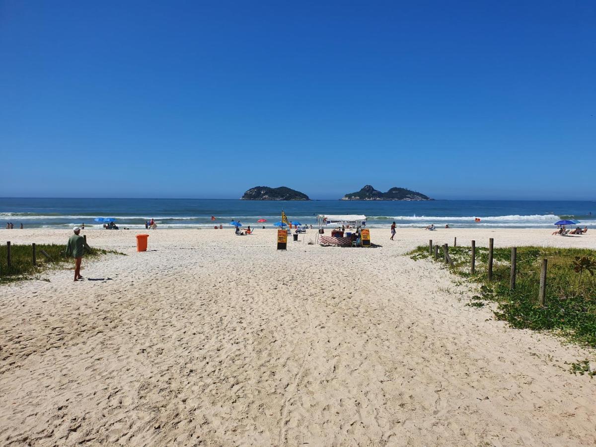 Apto. Com Linda Vista Posto 5 Barra Da Tijuca Rio de Janeiro