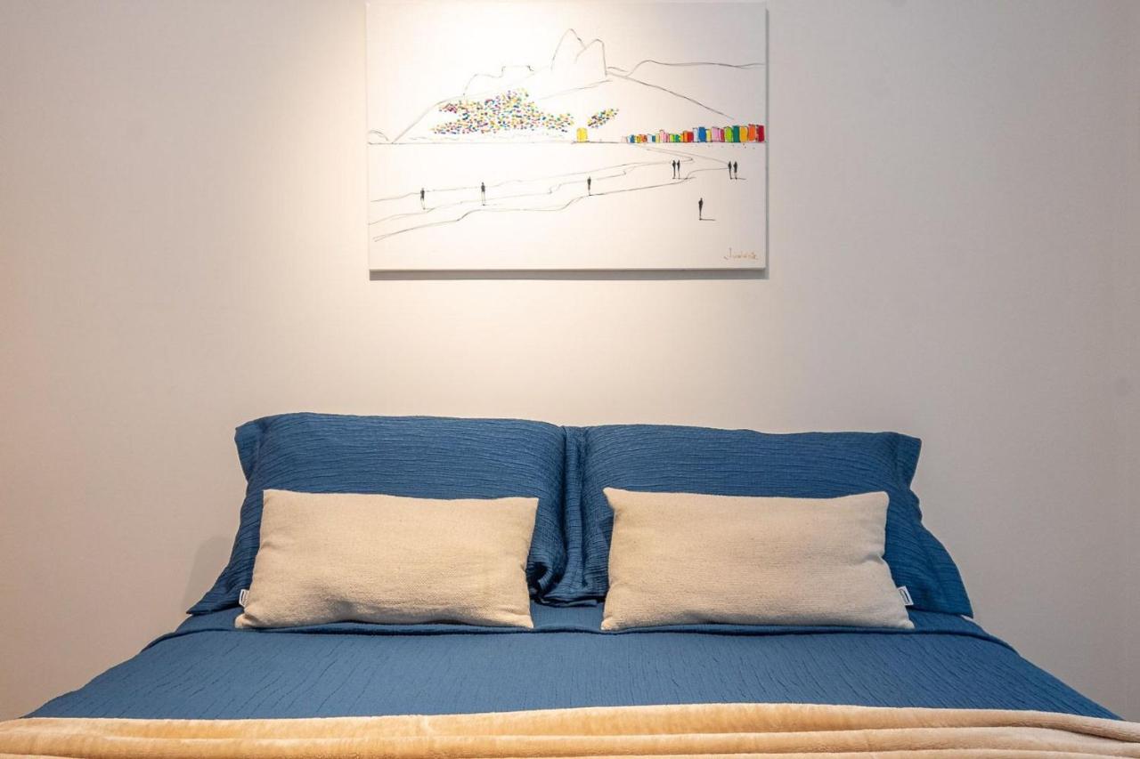 Apartamento Omar Do Rio - Sl 108 Moderno E Sala Com Garagem, Internet 240mbps, A 5 Minutos Praias De Ipanema, Arpoador E Copacabana, A 100 Metros Do Metrô