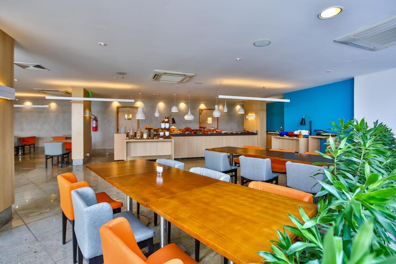 Mercure Barra Da Tijuca 4*