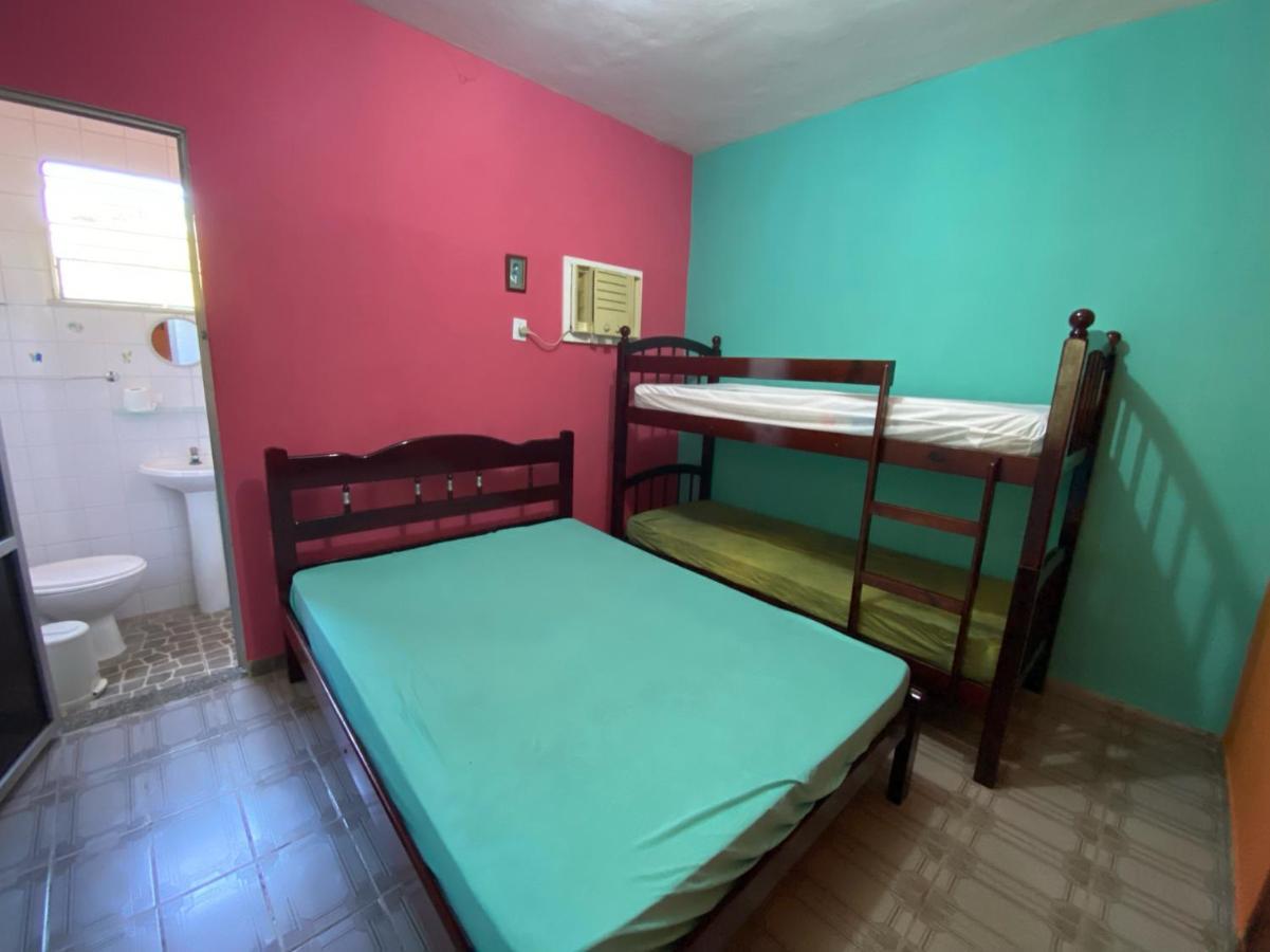 Casa Inteira: Spacious Retreat Near Guaratiba And Campo Grande Casa de férias Rio de Janeiro