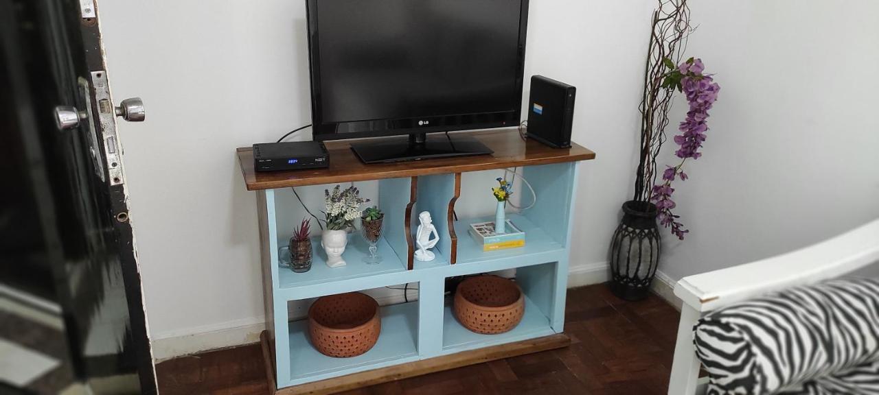 Apartamento Quadra Da Praia 06 Copacabana Posto 6 *