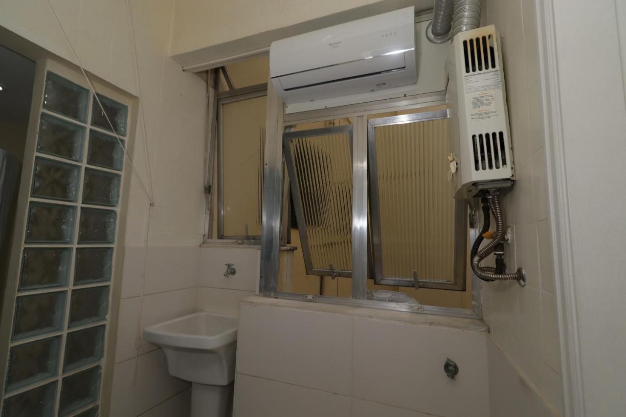 Apartamento Mobiliado Em Copacabana A 200m Da Rio de Janeiro