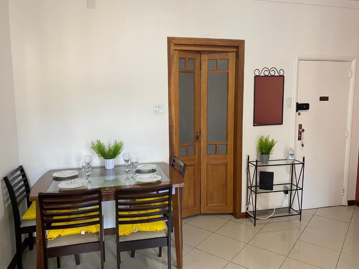 Aconchegante Em Copacabana - Ideal Casais - Nsc1104 Z4 *