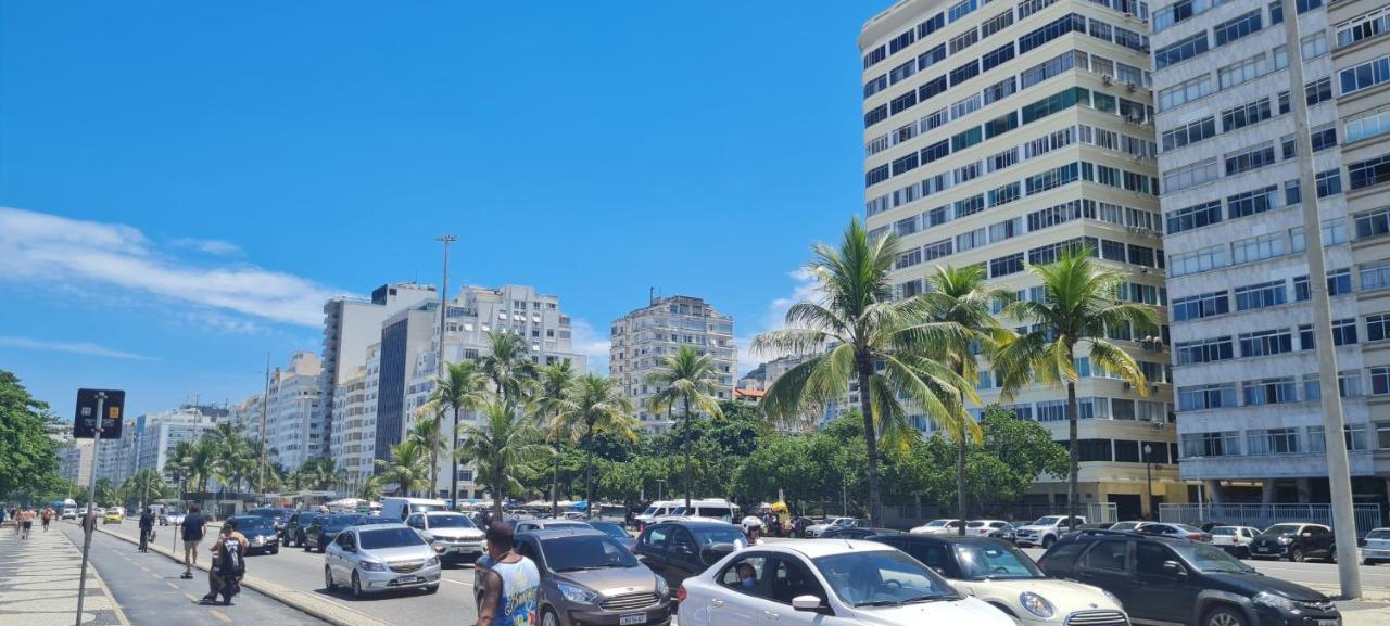 Apartment Copacabana Praia: Oceanview Near Lido Gastronomy Hub