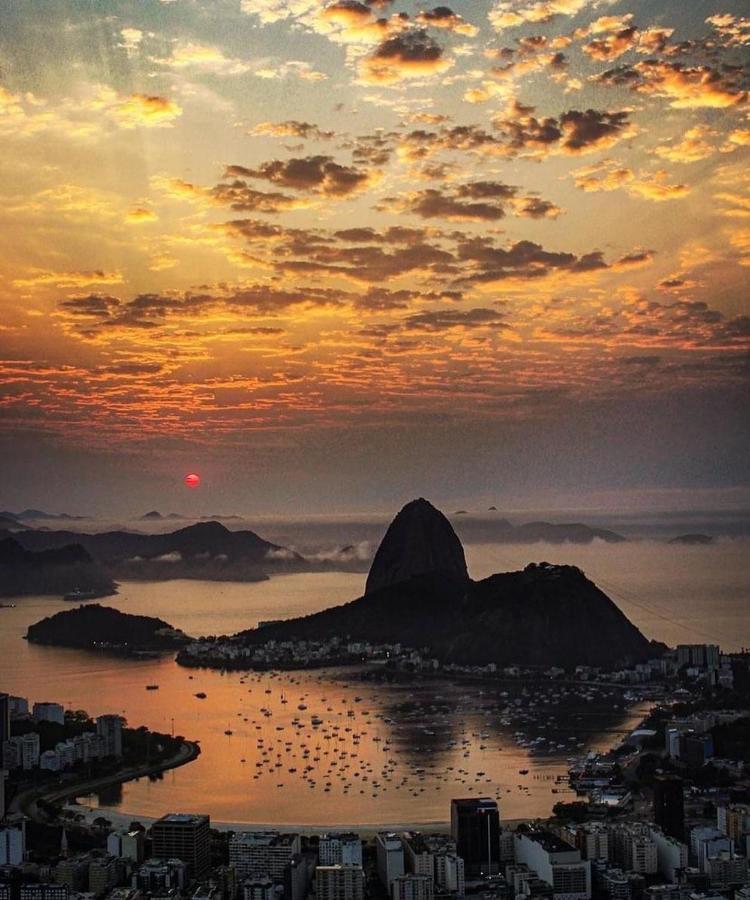 Triplo No Coracao De Copacabana *