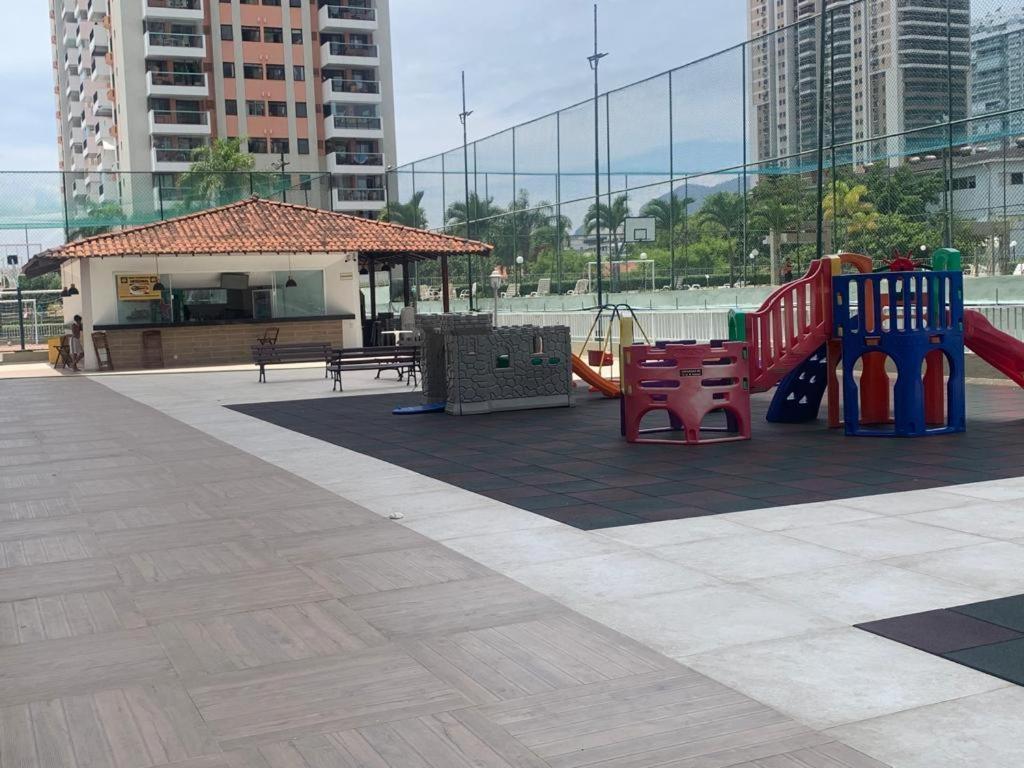 ótimo Apartamento 2 Qtos Barra Da Tijuca Vista Mar *