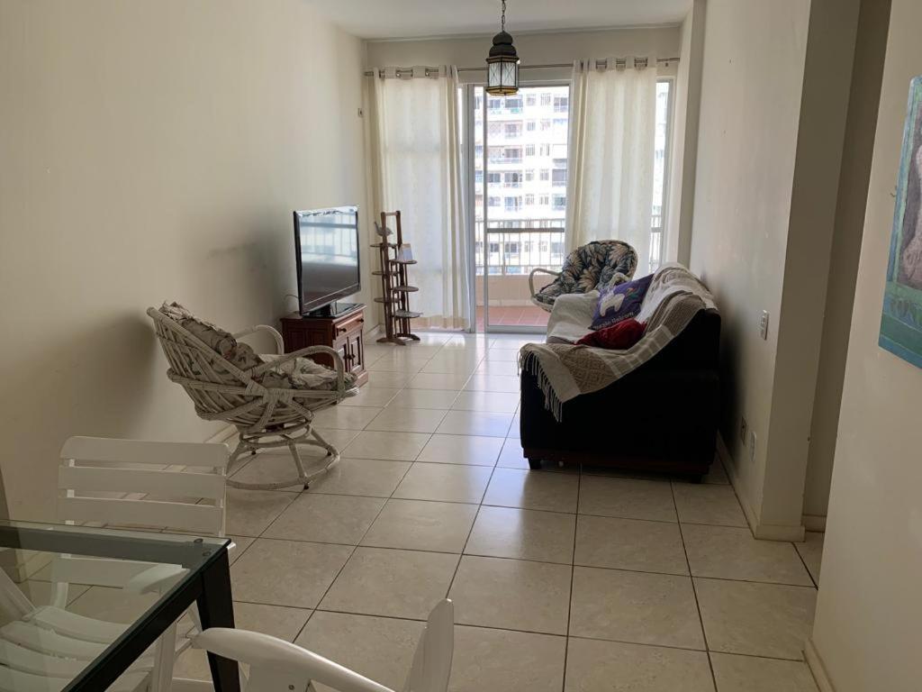 ótimo Apartamento 2 Qtos Barra Da Tijuca Vista Mar Apartamento