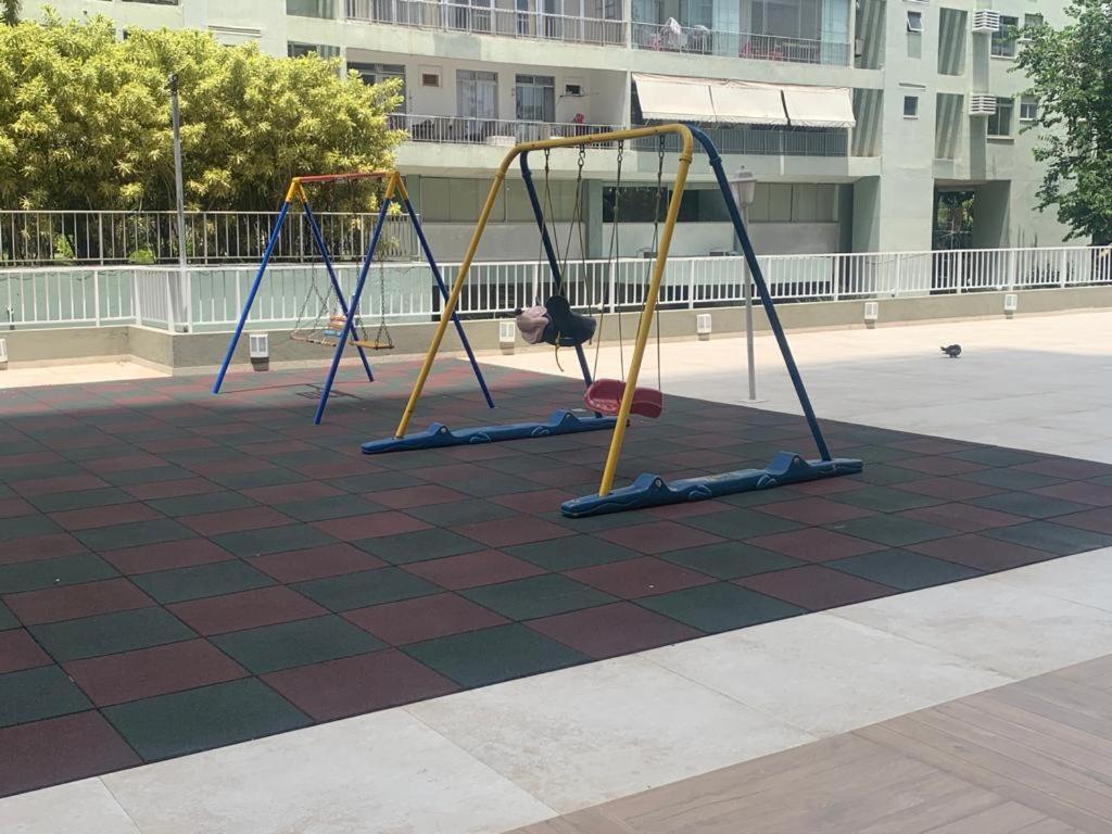Apartamento ótimo Apartamento 2 Qtos Barra Da Tijuca Vista Mar *
