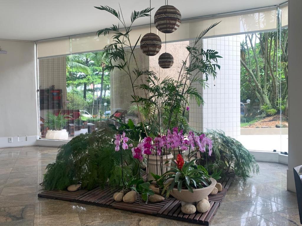 ótimo Apartamento 2 Qtos Barra Da Tijuca Vista Mar *