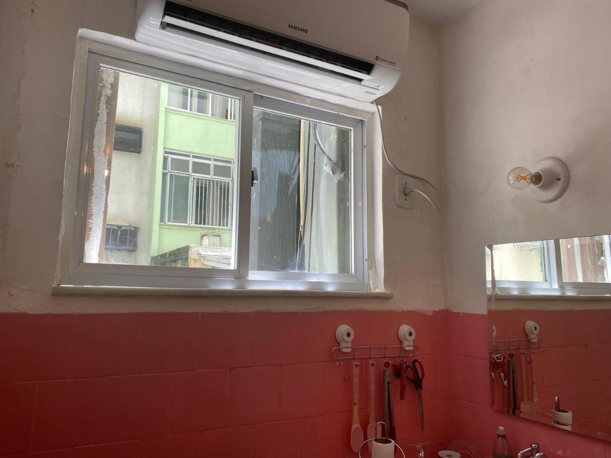 Apartment Copacabana Leme - Location, Half Block From The Rio de Janeiro