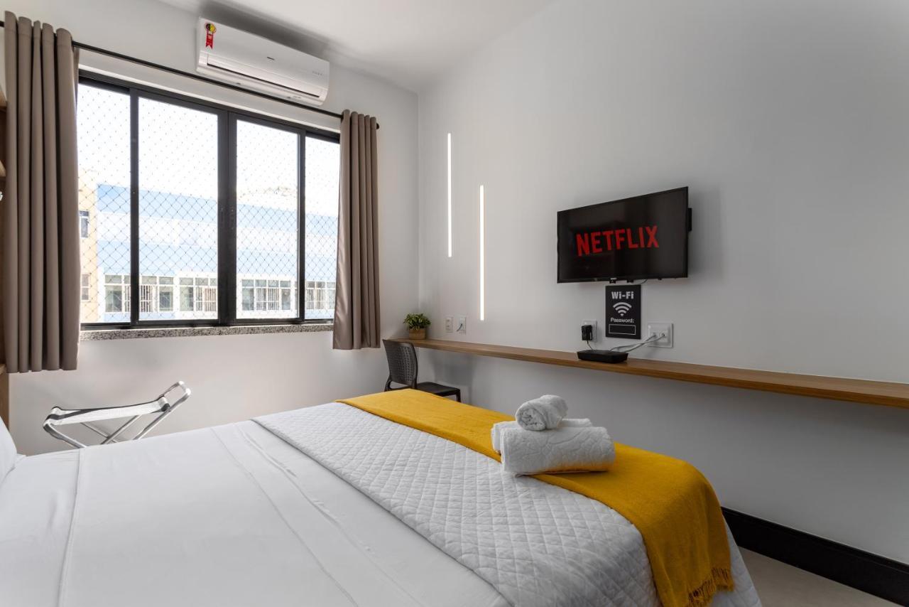 Unhotel - De Temporada Na Avenida Atlântica, Copacabana - Posto 6 *