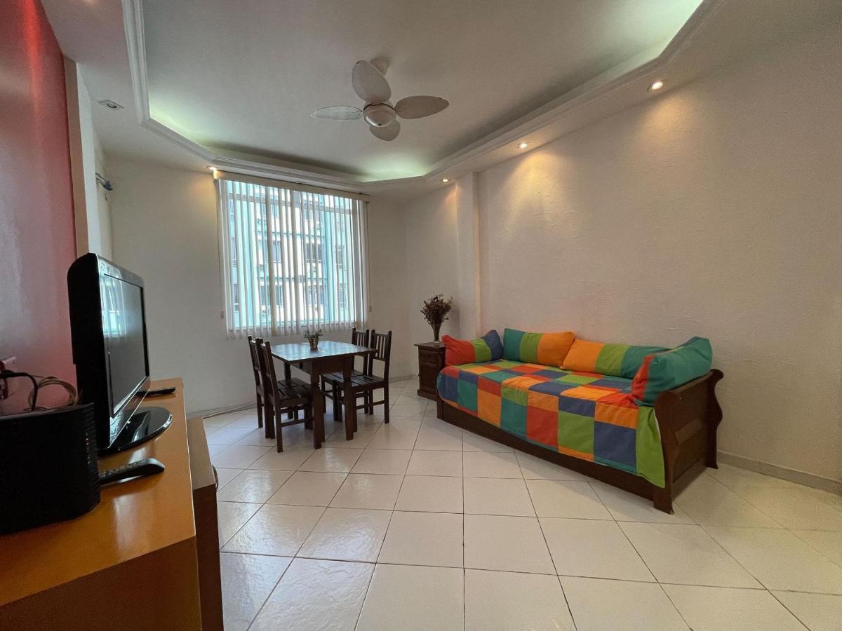 2qtos: Copacabana, Ipanema E Metro! Apartamento