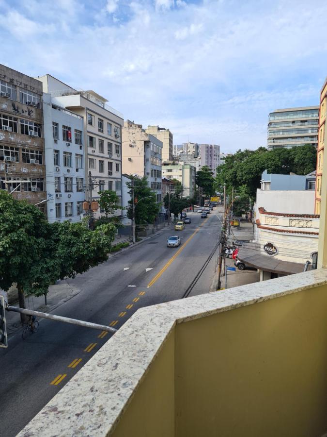 Tijuca Vista Terrace: Metro-close Comfort With Wi-fi & Ac