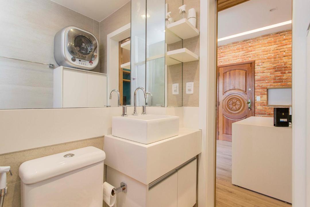 Apartamento Otimo Loft C Wifi A 500m Da Praia De Copacabana Rj Rio de Janeiro