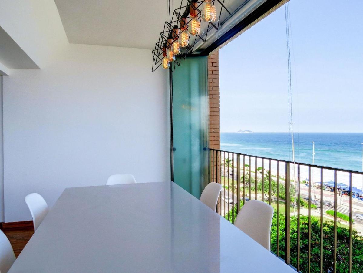Apartamento Apart Com Maravilhosa Vista Mar Na Barra De Tijuca B1-0024