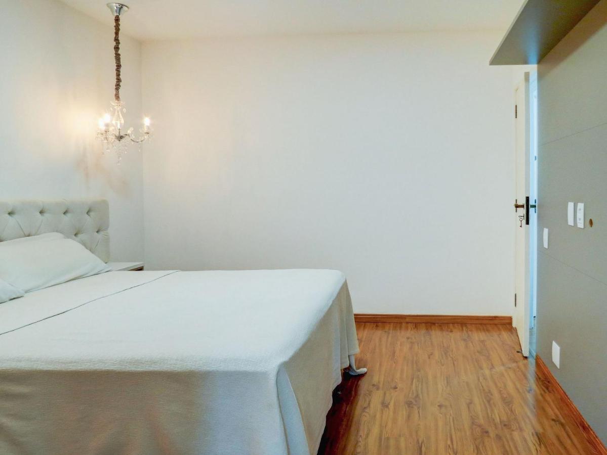 Apartamento Apart Com Maravilhosa Vista Mar Na Barra De Tijuca B1-0024 *