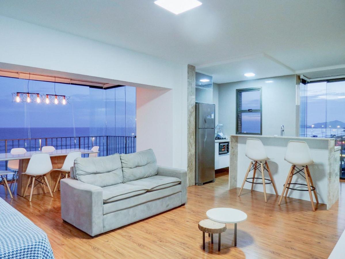 Apartamento Apart Com Maravilhosa Vista Mar Na Barra De Tijuca B1-0024