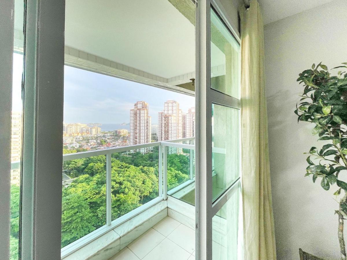 Confortavel Apto 2qtos C/ Varanda E Vista Mar Apartment Rio de Janeiro